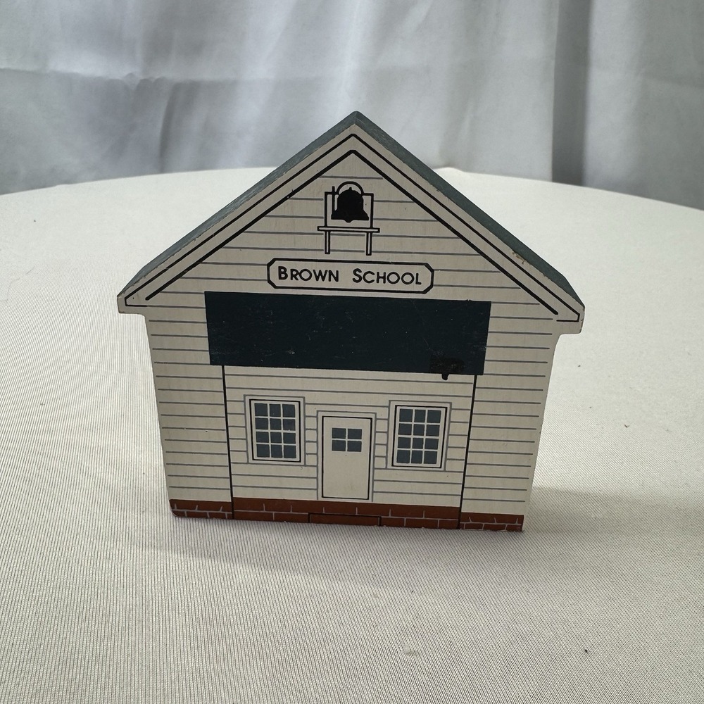 Vintage THE CAT'S MEOW The Brown School Shelf Sitter 1991 1992 Ohio Amish Series
